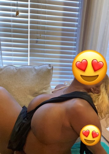 ()- is Blackand offers nuru massages, asian massage, bodyrubs in Raleigh and available for incall on rubrankings Come and explore me…