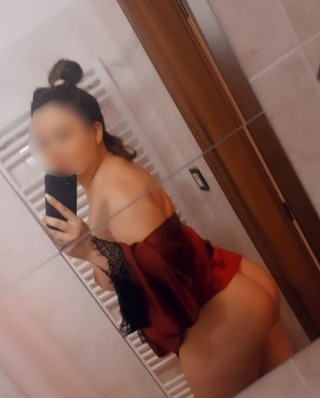 (323)338-9615 is Caucasianand offers nuru massages, asian massage, bodyrubs in Houston and available for both on rubrankings Hello, gentlemen! I'm Nika, new in town, European white, 28 yo girl, safe location, satisfaction guaranteed. Available for both incall and outcall.Everything for you ! Please text 3233389615