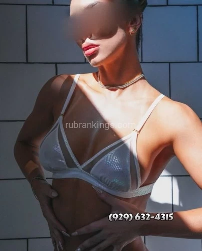 (929)632-4315 is Latinoand offers nuru massages, asian massage, bodyrubs in New york and available for incall on rubrankings slim and perfect body for few days.. estefania

sexy, horny and especial girl. I can give u a relaxing, pleasure and fun time with a wonderful company.. my donation no is negotiable