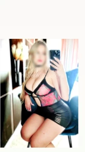 (615)710-5548 is Latinoand offers nuru massages, asian massage, bodyrubs in Nashville and available for incall on rubrankings Hello PAPI 🙋🏼‍♀️
     
         HOLA  I'm Christina🩷from Colombia. 🇨🇴 A little about me. I'm independent and specialize in creating deep relaxation experiences through the art of touch. Each session is designed to release tension and renew energy, combining enveloping movements and the use of warm oils that awaken the senses and connect body and mind. A moment to disconnect from stress and reconnect with yourself. Ready to enjoy this experience?😉
**** AVAILABILITY ***
MON - Sun 10:00AM - 12:00PM
(CALL OR TEXT APPOINTMENT ONLY)
AVAILABLE FOR OUTCALLS 

THE VIBEZ 💫
-CLEAN SPACE 
-PRIVATE DISCREET STUDIO 
-COLD WATER BOTTLE
-AMBIANCE 
-HOT TOWELS
-RESTROOMS
-UNSCENTED OILS
-AROMA THERAPY 
-RELAXING MUSIC
-PARKING ON SITE
-GREAT CONVERSATIONS 

Distance / Travel 🚗📍
Bna airport 5-10min
Nashville downtown 20min+
Green hills/Brentwood 25min+
North Nashville 20min+
East Nashville 20min+
South Nashville 30min+
West Nashville 30min+


** DONATIONS **

V.I.P ⭐️ SERVICES (with lingerie)
30MIN $140
45MIN $180
60MIN $200
75MIN $260
90MIN $300
2HOURS $400

PLATINUM ⭐️ B2B SERVICES (NURU)
30MIN $200
60MIN $260
75MIN $350
90MIN $400

*** Tips are not included or required but are appreciated for my services 🩷

!!! Disclaimer no lmt on site this is for entertainment purposes only. I do not provide any illegal services at any time !!! 

Please be respectful over the phone and in person gentlemen, see you soon 🩷

thank you 😉
Gracias 🙏🏻 
(615)710-5548