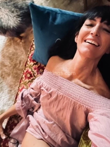 (385)549-4756 is Caucasianand offers nuru massages, asian massage, bodyrubs in Salt lake city and available for incall on rubrankings Mature Beautiful Woman, looking to pamper you! 

October is upon us 👻;) 

Perfect time for a soft touch massage from a lighthearted lady. 
Experienced, genuine, on time , private… 

Love to see you on my table 😉
