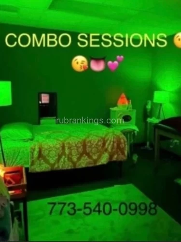 Chicago BodyRubs Offered By (773)540-0998 | Bodyrubs (773)540-0998 is Latinoand offers nuru massages, asian massage, bodyrubs in Chicago and available for incall on rubrankings BLUE ROOM BEDROOM DELUXE!!MILKING TABLE PLUS VIP !
Companionship,Massage, Sensual Body Rub & Much More
773-540-0998 π¦π¦π¦π¦11-8 DAILY β€οΈ
DAILY 10 to 8
Cash or cash app only zelle card
Available daily 11-8 pm
100% real no additional pictures will be shared
Light screening
No blocked voip phone numbers will be answered
Call or Text Sabrina !!!!!