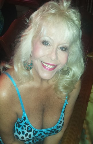 (214)340-1499 offers Bodyrubs in Dallas,Texas (214)340-1499 is ethnicity_Caucasianandoffers nuru massages, asian massage, bodyrubs in Dallas and available for service_location_incallon rubrankings NO TEXTS.  NO AA MEN OR MEN UNDER 30.    Hot lips busty blonde wiill BLOW your mind!  $140 CASH for almost an hour.  Mature,  fun and safe.  I have been seeing some clients for 10 years.  Independent.  Fully vaccinated and low volume gal.   No outcall.  Shower available and unscented lotion.
Full view and you can massage me too.  Naughty pampering!!
My gated apartment at 635/Jupiter.
M-Thurs.  11:30 am to 5 pm
Fri.  11;30 am to 3 pm.
30 minute notice
Keep the number,  guys!    No discounts.