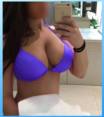 (702)533-7718 is Caucasianand offers nuru massages, asian massage, bodyrubs in Las vegas and available for both on rubrankings Hi guys! My name is Rose. I'm the REAL DEAL guys. What YOU SEE is what YOU GET! No games, No BS, no drama. I can give you that PERFECT TOUCH you've been missing out on!

UN-RUSHED, EXTRA SATISFYING & UNFORGETTABLE BODY-RUB! As sweet as candy & hot as fire. Independent, Fun girl, Playful, and offering Swedish, Deep Tissue, Topless, Nude & Nuru bodyrub. forget the rest and go with THE BEST :)

⭐️ Incall / Outcall ⭐️
702-533-7718 call or text