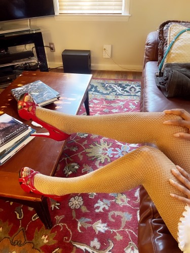 Kansas city BodyRubs Offered By (913)407-6867 | Bodyrubs (913)407-6867 is Blackand offers nuru massages, asian massage, bodyrubs in Kansas city and available for both on rubrankings   offering both incall and outcall massage 
private residence incall location
 I am 100 % real and live in the kansas city metro area. 
incall and outcall massage. massage table, clean sheets and linens, shower available
MY TWITTER HANDLE is @Jenhud_rub
I am a local of the Kansas City and overland park suburbs. My name is Melanie the EBONY BEAUTY .Swedish deep tissue or light touch sensual massage for traveling professional gentlemen.  Please feel free to pick up the phone to call me. I'm happy to answer any questions you have.  
  my twitter is @jenhubrub
P-spot 
fetish bdsm
questions or comments graphic in nature will cause me to block you. Please be discreet when contacting me. 
YES there is a screening process that varies from person to person
kansas city fbsm
#kansascityfbsm
#kcfbsm
#kansascitymassage
#overlandparkmassage
#leawoodmassage
#leesummitmassage
#kansascitybodyrubs
#overlandparkbodyrubs
#olathebodyrubs
#missionbodyrubs
#lenexabodrubs
#kansascityeroticmassage
#overlandparkeroticamassage
#eroticmassagekansascity
#eroticbodyrubs
#eroticrubkansascity
#bodyruboverlandpark
#bodyrubsoverlandpark