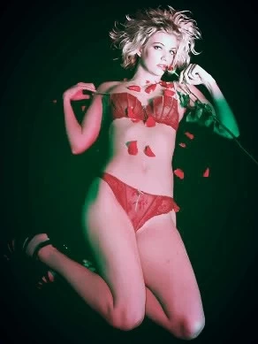 Tall Blonde. Smart and sexy bodyrub Scottsdale