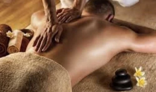 (623)440-2750 is ethnicity_Latinoandoffers nuru massages, asian massage, bodyrubs in Phoenix and available for service_location_bothon rubrankings Come and meet our new, completely renovated staff. Allow us to pamper your feet and hands in a different way. We respect every minute of your time. We use totally organic products. Hot towels. Come and renew yourself. We have qualified and certified Latina therapists who are friendly and treat our clients well. If you want to have a good place to relax, don't hesitate to come here. We have reasonable prices. We are on Maryland and 46th Avenue. Kosa spa is next to the pizzeria.          30 mini x$40.     45 min x $60.        1 hr x$80                               4641 w Maryland av Glendale az zip 85301.      623  440 2750