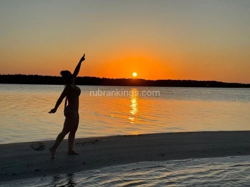 (689)610-9933 is Latinoand offers nuru massages, asian massage, bodyrubs in Orlando and available for incall on rubrankings Enjoy a relaxing and very professional massage from the hands of this therapist with years of experience in full body massage.

Come and disconnect from the day to day, I offer you a wide range of therapies to release tensions through deep tissue, and Relaxing therapies to enter a state of peace and harmony.

Disfruta un masaje relajante profesional con las manos de angel de esta terapeuta con años de experiencia en masajes corporales.

Ven y desconecta del día a día, te ofrezco una amplia gama de terapias para liberar tensiones a través del tejido profundo, y Terapias Relajantes para entrar en un estado de paz y armonía.

Sin llamadas, solo mensajes de texto para reservar su cita

Resume tus preguntas respondo a la brevedad posible

Available: Monday to Sunday
Hours: 10:30 to 8:30
Please let me know if you came from Rubsranking in your text msg

Liss
Just Text 6-8-9-6-1-0-9-9-3-3
No whatsapp