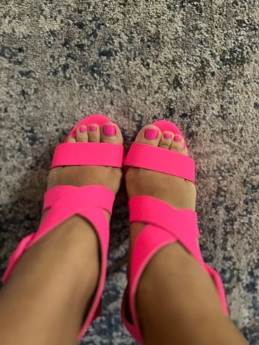 🌙 A secret world of pleasure awaits… 🌙