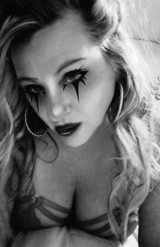 Jenny Ex Flight Attendant!!! Body rub hh 80.00