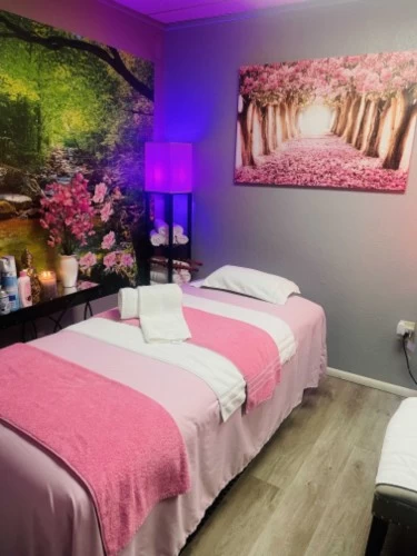 (623)466-9137 offers Bodyrubs in Phoenix,Arizona (623)466-9137 is 0and offers nuru massages, asian massage, bodyrubs in Phoenix and available for both on rubrankings
🎈🎈lotus healing touch 🎈🎈🎈🎈 Ready to give you ߦ˰ߦ The best session of his life ߦ˰ߦ We, our clients, and treat them to the best of our standards
🌺🌺🌺🌺🌺🌺
We offer table showers
Aromatherapy
Clean bedding
Organic and fragrance-free oils / lotions
Relaxing environment
Reflexology rates
30 minutes $ 40.00
45 minutes $ 60.00
1 hour $ 120.00
🌸🌸🌸🌸Tips are appreciated 🌸🌸🌸
We accept walk-ins and appointments☺
Open from Monday to Sunday
(From 9 a.m. to 10 p.m.)
• Phone : 6234669137
• Location : 9021 n 51St av Glendale az
• Phone : 6234669137
• Location : 9021 N 51ST AV GLENDALE AZ
