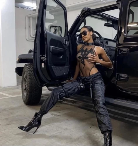 Chicago BodyRubs Offered By (213)526-6716 | Bodyrubs (213)526-6716 is Mixedand offers nuru massages, asian massage, bodyrubs in Chicago and available for both on rubrankings Yes I’m a beautiful party girl ❤️😊
BOTH OF BOTH WORLDS
CHECK ME OUT
LOOK BETTER THAN YOUR GIRLFRIEND