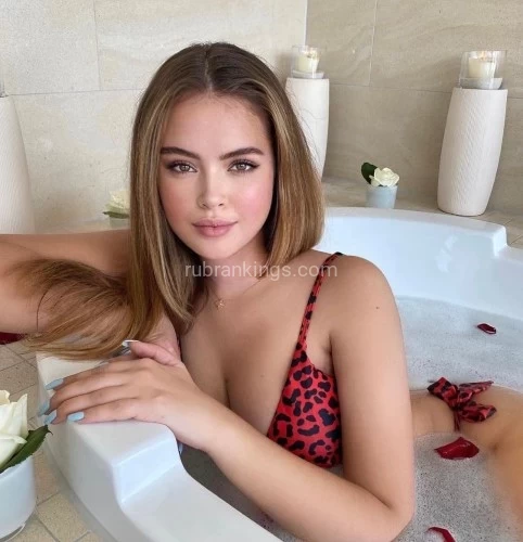 (917)277-4450 is Caucasianand offers nuru massages, asian massage, bodyrubs in New york and available for both on rubrankings  Hello I’m Andrea 25 yo from Romania 
Im beautiful girl who likes this beautiful life ))… 


  Would love to invite you to my relaxing session in private studio..                                                                                                                                           I can spark your boring day today and you will be smiling for the rest of your hard working day …                                                                                        No FS !!! - all happiness only - by my HANDS •••.                                                                                                                                                                 • Nuru - 400/1h, 300/30min regular sensual body rub - 320/1h 
Outcall -500