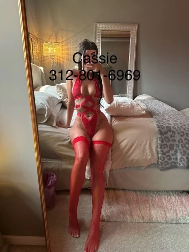 (312)801-6969 is ethnicity_otherandoffers nuru massages, asian massage, bodyrubs in Chicago and available for service_location_incallon rubrankings Hi my name is Cassie, I have a private massage Incall located in river north. Please send your name and your desired massage date and time. I am available Monday through Sunday with advance notice. I can’t wait to meet you babe!

I am available in river north Incall only 
10am to 8pm 

30 minute massage $250
60 minute massage $350

Massage upgrades are in increments of $100 
Hands and full nudity $100
Hands, mouth and full nudity $200 
Full service $300

