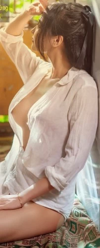 Natural touches body rub sweet attitude girl 