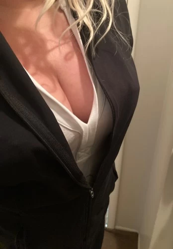 (248)730-3446 is ethnicity_Caucasianandoffers nuru massages, asian massage, bodyrubs in Detroit and available for service_location_incallon rubrankings Welcome gentlemen, I am a 36 years old white european female with a nice body, pretty face, blond hair. I am 5’2, 36C, 125lbs. I am independent and open minded. One hour  sensual full body massage is 150, half an hour is 100. Tantra, Reverse & Nuru session is 175HR.  (donations) Call me at 12487303446 for an appointment. Please no texts, emails, explicit questions or blocked callers.Pictures in my ad are mine and taken by me. I offer a nice private incall. 