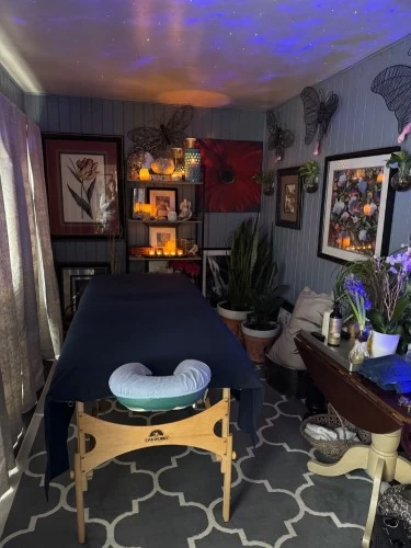 Sensual Massage with Susan