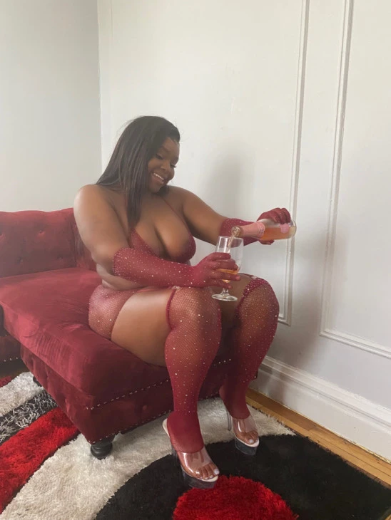(914)272-182 is Blackand offers nuru massages, asian massage, bodyrubs in New york and available for both on rubrankings Sweet Heart 
????????????I am a Unmarried beautiful girl .I need hookup Now. I am single sexy girl.
????????????I have a sexy body,big Ass,Nice boobs.See all my picture they will knock you out
????????????MASSAGE WITH AROMATHERAPY
????????????Always ready for fun and discreet sex with a young or older man.
