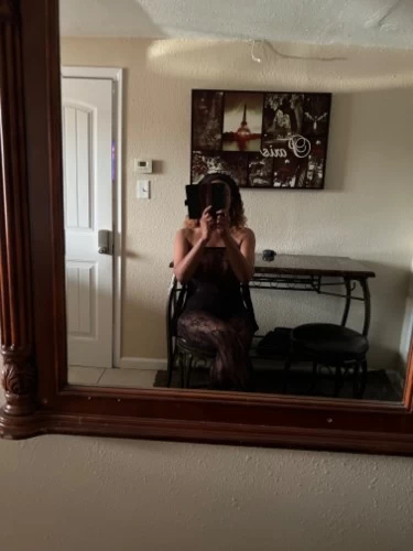 (682)252-8868 is Blackand offers nuru massages, asian massage, bodyrubs in Dallas and available for incall on rubrankings Classy,fun,outgoing,and always available when you need a good body rub.. make the call you won’t regret it….160 an Session available From 10 am till 8pm Monday thru Saturday and Some Sundays.