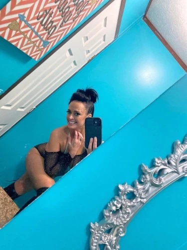 (619)663-7114 is Caucasianand offers nuru massages, asian massage, bodyrubs in Portland and available for both on rubrankings Hey guys I'm a very simple and honest lady that
loves funds and fun...hit me up for good incall and
outcall services of a great experience that will
always keep you coming back I sell content at cheap rate  Add me up on Telegram @osban_dawn101