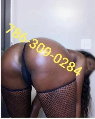 (209)317-6235 offers Bodyrubs in Baltimore,Maryland (209)317-6235 is ethnicity_Blackandoffers nuru massages, asian massage, bodyrubs in Baltimore and available for service_location_bothon rubrankings Available for UPSCALE men who desire the BEST in companionship 
Five Star Experience★★★★★ from an upscale bombshell. 
SCREENING IS REQUIRED ‼ 
NO EXPLICIT TEXT , TALK OR PHOTOS TOLERATED ‼ Im safe discreet and i expect 
the same. 
I DO NOT OFFER BB SERVICES . Body rubs and dominant services is available 
couples are welcome no law enforcement good hygiene is a must my name is gloria and you all have a sexy day. PS 
getting my address and not showing up is very creepy and you will be blocked! 
serious inquiries only.