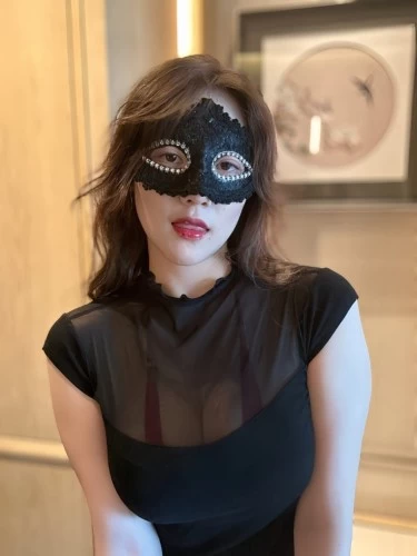 Alluring Latina Beauty