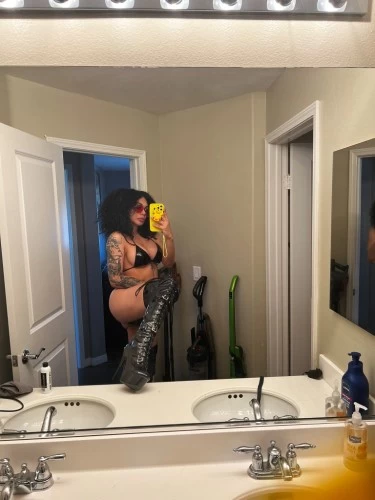 (302)218-0482 is ethnicity_Caucasianandoffers nuru massages, asian massage, bodyrubs in Grand Rapids and available for service_location_bothon rubrankings I got a sexy body and charming face with big smile... I look forward to meeting males seeking woman in here for discreet fun, i am open to any suggestions for meeting up just hit me up with message or calls, just be clean, disability free!!! i can host and i can travel.