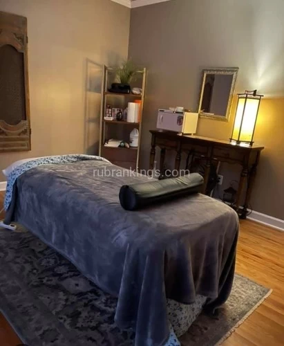 (405)260-8893 is Caucasianand offers nuru massages, asian massage, bodyrubs in Oklahoma city and available for incall on rubrankings Today is Monday September 29th.

Still time for a Relaxing Massage Today!
Don't Miss Out!
Working all day today.
Call me so I can help you relax with an invigorating massage!

Sometimes you just need a really good massage so you can relax! 
Nothing sexual just a very good massage! 

If that is you then I am the therapist for you! 
Tell me where it hurts and I will focus on that area for you. 

I do all types of massages except for Nuru. I don't do any type of sexual or sensual massage.
If that is what you are looking for keep looking!!!

If you want a massage from someone that listens to where you hurt and helps you feel better then call me!!

I'm located in the southeast metro area.