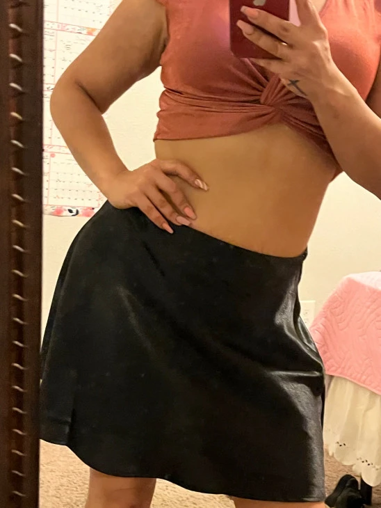 (407)752-9078 is Latinoand offers nuru massages, asian massage, bodyrubs in Orlando and available for both on rubrankings Spanish booty ready to have fun and help you relax. Come see me and let me help you relax with a rub down  and so much more ….