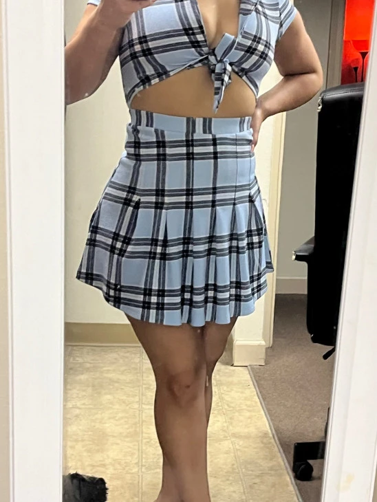 (407)752-9078 is Latinoand offers nuru massages, asian massage, bodyrubs in Orlando and available for both on rubrankings Spanish booty ready to have fun and help you relax. Come see me and let me help you relax with a rub down  and so much more ….