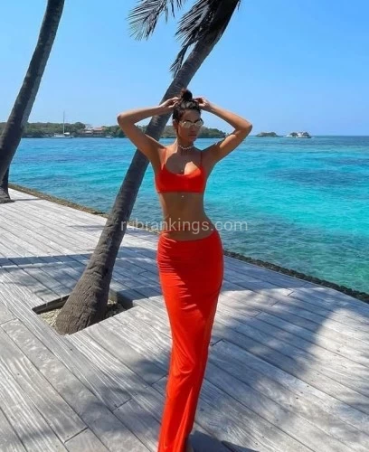 (561)285-8677 is Caucasianand offers nuru massages, asian massage, bodyrubs in Miami and available for both on rubrankings I'm a friendly, sweet girl now living in Miami. I'm great at deep tissue, sensual massage as well as having the right positive energy needed for a really great massage. Please be respectful and polite in all correspondence with me.  When you inquire about my availability, please let me know a bit about yourself. Have a great day. 
(561) 285-8677