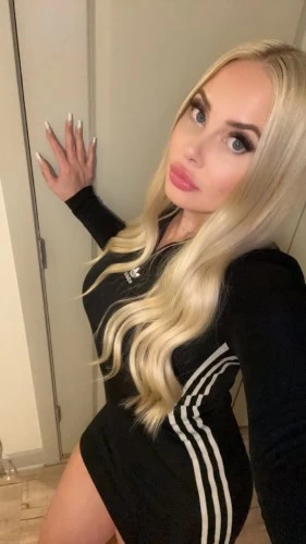 ⭐️ TOP RATED ⭐️ Blonde Bombshell ⭐️ 