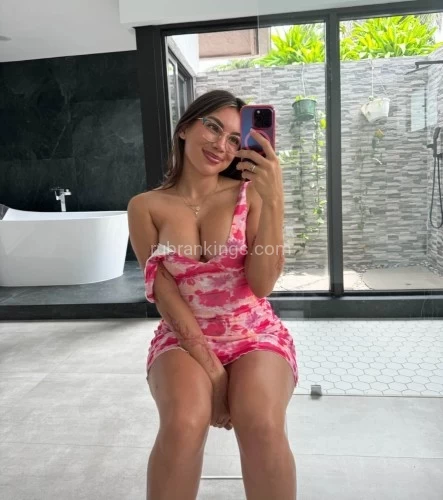 (206)579-7364 is Caucasianand offers nuru massages, asian massage, bodyrubs in Chicago and available for both on rubrankings Text to book an appointment we provide impeccable customer service, high quality bodyrubs and Wellness. provides all clients demand to ensure a good rating and become a regular ge, Aromatherapy massage, Reflexology massage and lots more fun

Text : 2065797364
WhatsApp : 2065797364
Email me : Angelangel16091@gmail.com