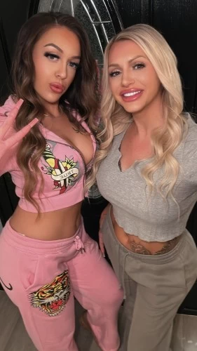 INDEPENDENT PARTY GIRLS UP LATE