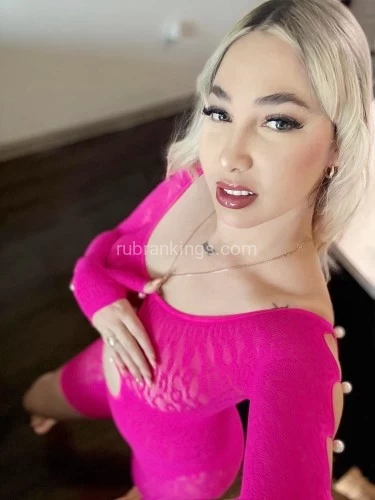 (346)461-6330 is Latinoand offers nuru massages, asian massage, bodyrubs in Houston and available for incall on rubrankings Reflexology 