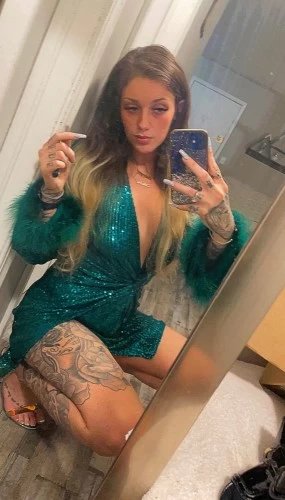 (405)791-6727 offers Bodyrubs in Oklahoma City,Oklahoma (405)791-6727 is ethnicity_Caucasianandoffers nuru massages, asian massage, bodyrubs in Oklahoma City and available for service_location_bothon rubrankings For the man who is ready to Relax and Surrender his mind and body to nourishing, Feminine touch and recieve a more full-bodied pleasure. 
- SAFE AND DISCREET‼️ 
**Hhr and full hours are available for immediate booking 
Shoot me a text to get booked same day booking 
Don’t want to miss out on these special hands 💦😌