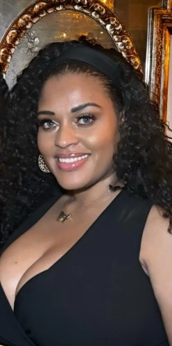 Golden Silk Hands Awaits , Ready 4 U ✨💦