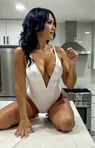 (305)320-2244 is ethnicity_Caucasianandoffers nuru massages, asian massage, bodyrubs in Orlando and available for service_location_outcallon rubrankings Hi love,

I'm Mia, a seductive, elegant, nice, and sensual beauty.

I am a mature, responsible and experienced sweetheart. I love laughter and having a great time.

I love having all sorts of fun but I do specialize in the most amazing massages. My touch is unforgettable. I take the stressed and overworked man into another magical world.

✅ Outcall/ 400 roses

✅ Body-to-Body sensual massages

✅ Oils/lotion/music

✅ ....pure joys

Contact me via text to book. I do not require deposit, but I do screen lightly.

Come escape the world with me. ❤

Mia


Please don’t text explicitly.  
Donation is for sensual massages. More fun available.