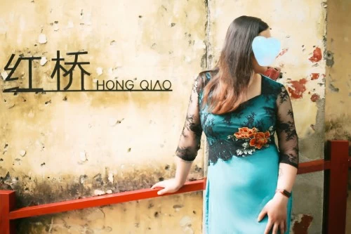 (612)470-8677 is ethnicity_asianandoffers nuru massages, asian massage, bodyrubs in Minneapolis and available for service_location_bothon rubrankings NiHao (Hello), Thank you for checking out the Chinese Amazon woman. I'm an independent body rub specialist.

Not a spinner nor a model here. I am 36 years old, 5'10 and half tall,170 pounds. I'm a tall, statuesque, sensual, strong Chinese woman. I provide body rub sessions in the Minneapolis area. 

I am the Chinese woman who will spend quality time with you, gentlemen. I will let all of your stress go away and give you a nice body rub. Ever since I was a teenager, I have had the fantasy of relieving clients' stress through body rubs. I love that I could turn my fantasy into a reality. I've been working as a body rub specialist for a few years.
I am warm and cuddly. I am very affectionate; I love kissing and cuddling. Do you?

I used to play volleyball. If you like an Asian Amazon woman's companionship, I'm the one for you.

My goal is to take away your stress and put a smile on your face through my professional skills and Chinese hospitality.

 Please visit my website to learn more about me and my contact information.

I hope to hear from you. 

www. McKenzieGold.com