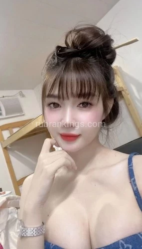 (605)606-3566 is asianand offers nuru massages, asian massage, bodyrubs in Sioux falls and available for incall on rubrankings I'm a sweet, seductive, down to earth, women with a great personality. You will be captivated by my sexy body, my bright smile, and might even find yourself getting lost in my seductive bed-room eyes.Let me shower you with the much needed attention you deserve!

605-606-3566