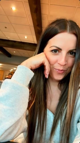 BEST MASSEUSE ( LMT ) IN NASHVILLE TENNESSEE 