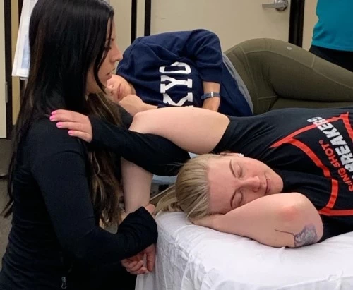 BEST MASSEUSE ( LMT ) IN NASHVILLE TENNESSEE 