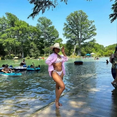 Dallas BodyRubs Offered By (217)772-5480 | Bodyrubs (217)772-5480 is Mixedand offers nuru massages, asian massage, bodyrubs in Dallas and available for both on rubrankings ❤Hey fellas I’m Goddess Al-Lāt Come Worship my small Tight 🐈🐱 ! Very Sexy
Professional, High-end Therapeutic Masseuse that works with Love & care I Enjoy
the company of an open minded, shame free, playful gentleman who loves creating
a sacred container to exchange pure smoldering carnal energy.
➡➡➡TEXT OR CALL
to book,❤
✅ CASH ONLY
Massage Rates/
200 Half hr.
300 Full hr.
VIP Rates
500 hr
800 2hr
▶ALWAYS KEEP TEXTS CLEAN & CLASSY FOR EVERYONE'S SAFETY. CRUDE AND VULGAR
LANGUAGE WILL NOT BE BOOKED.
▶All of my photos are
1000% REAL , 1000% current and recent
✅ CASH ONLY
Types of massages:
✵SWEDISH MASSAGE
✵NURU MASSAGE
✵DEEP TISSUE
✵SPOT
WORK
✵ROMANTIC SENSUAL-TOUCH MASSAGE
✵BTM MASSAGE
✵CANDLE MASSAGE
✵FANTASY
MASSAGE
✵TANTRIC MASSAGE
+more
Let’s share an Erotic Elite experience together,