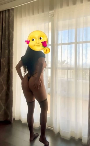 Sweet Asian THUNYA KISS is here for you xo