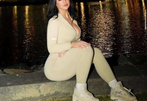 Lala - available till 9pm