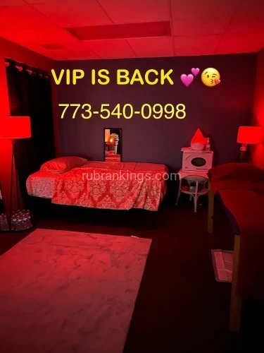 (773)540-0998 is Caucasianand offers nuru massages, asian massage, bodyrubs in Chicago and available for incall on rubrankings CALL TO BOOK ME😘ROSELLE/ ❤️!!!😘😘MILKING TABLE NURU AND BEDROOM DELUX    Long week? Had a bad day? Need some soft sensual TLC and a nice relaxing massage ? 

I specialize in deep French & GFE STYLE Body to body nude rubs. Mutual touch is encouraged and allowed.

Let me awaken your senses and arouse your nature.773-540-0998